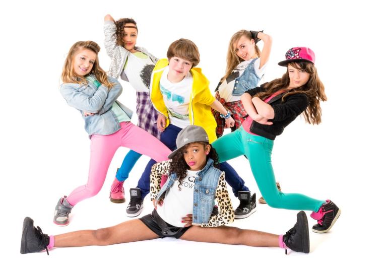 STREET DANCE