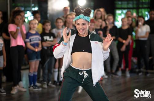 STREET DANCE